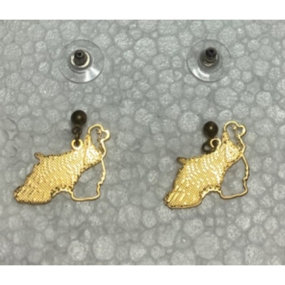 Cocker Spaniel Dog Gold Tone Earrings Pierced Ears 1"